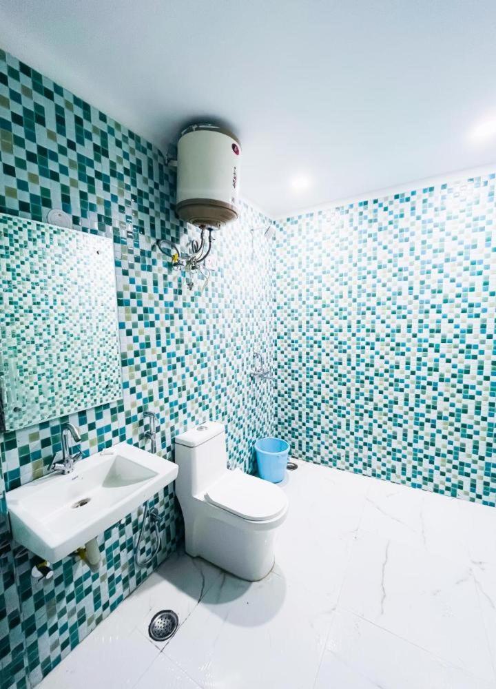 Hotel Max New Delhi Extérieur photo